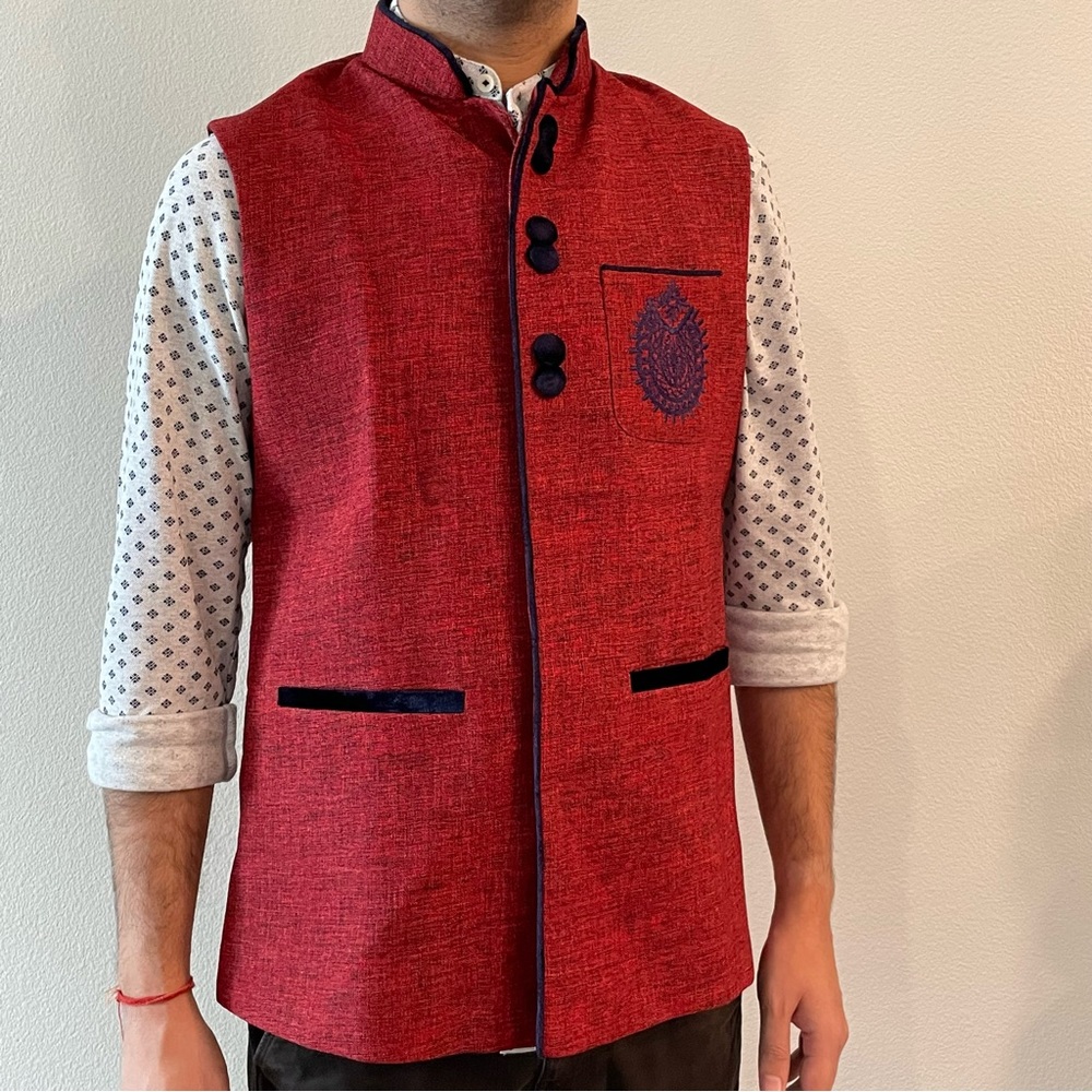 Men’s Red Waistcoat Nehru Jacket from Manyavar